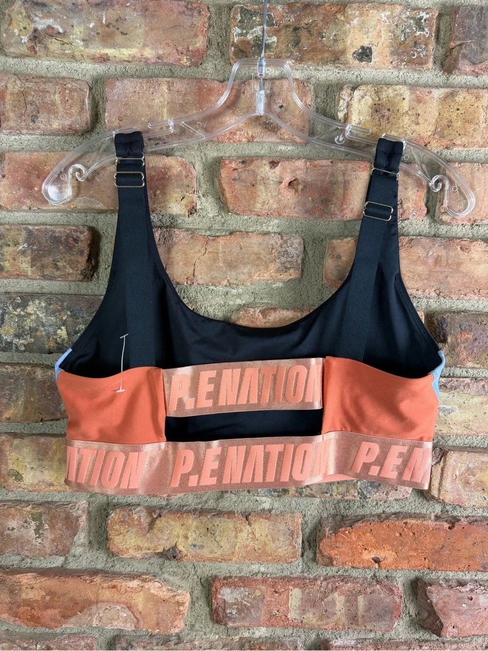 $109 P.E Nation Courtside Sports Bra Size Large Luxury Athleisure - Picture 2 of 2